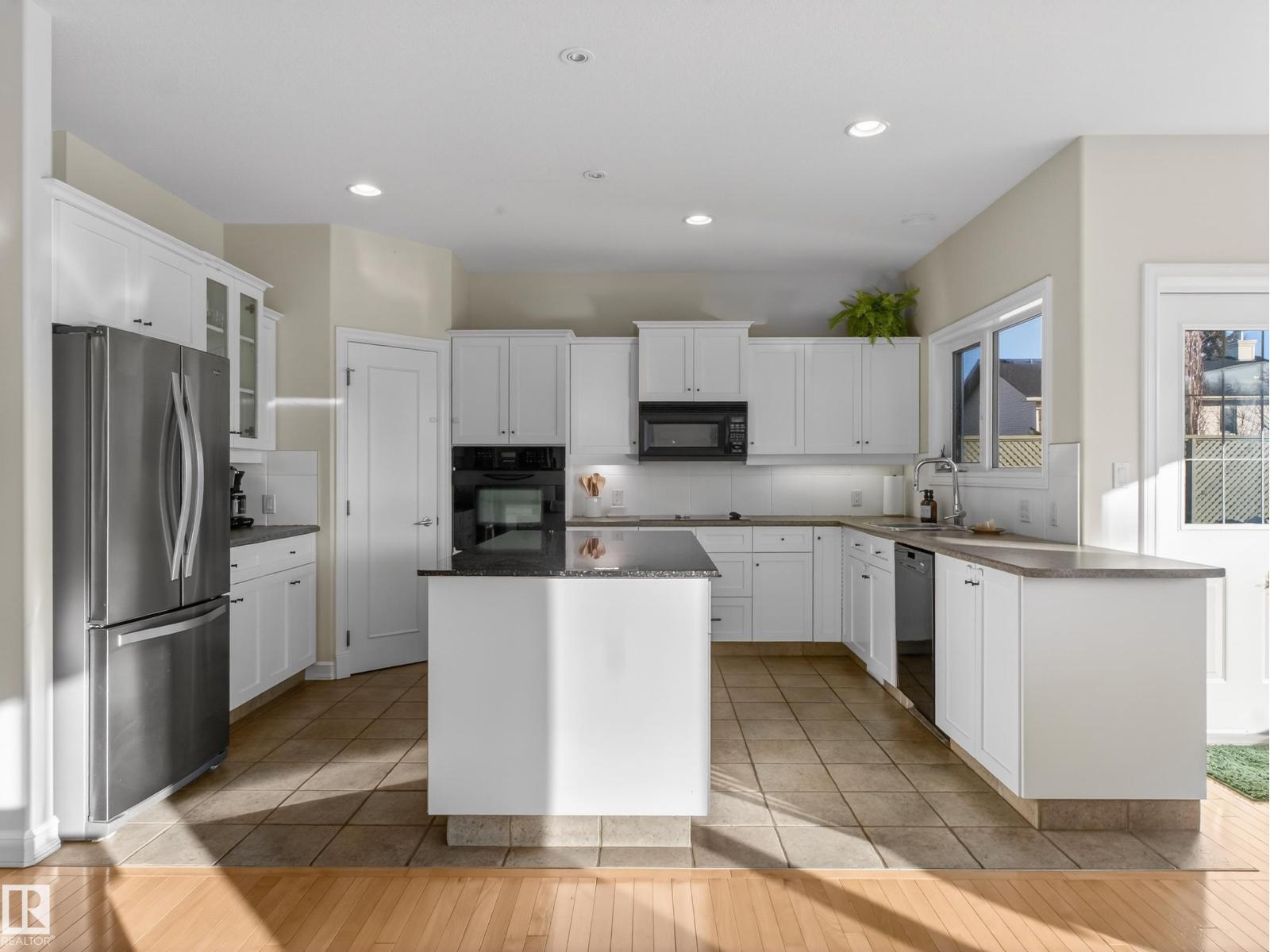 30 NOTTINGHAM BA, Sherwood Park