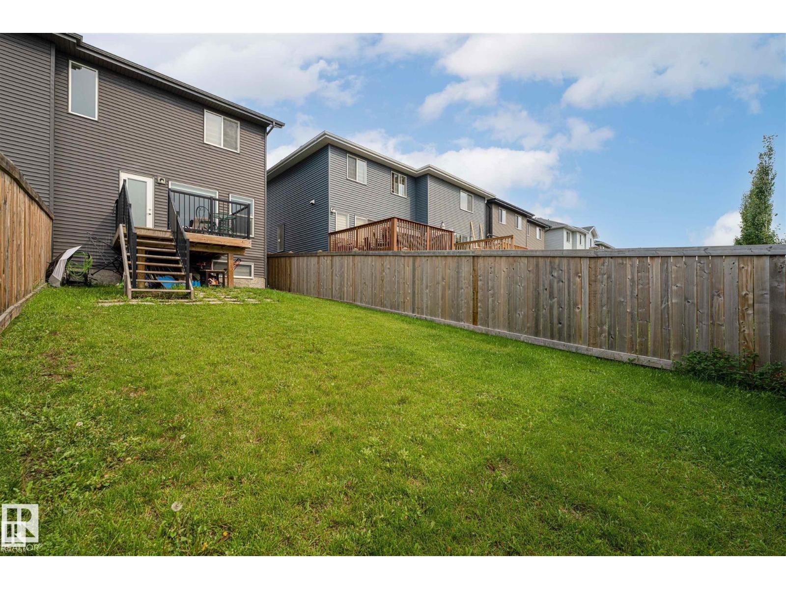 2118 52A ST SW, Edmonton
