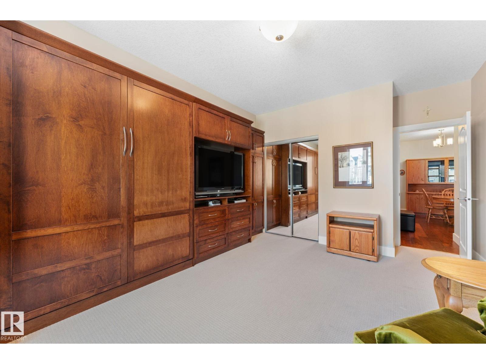 #251 6079 MAYNARD WY NW, Edmonton