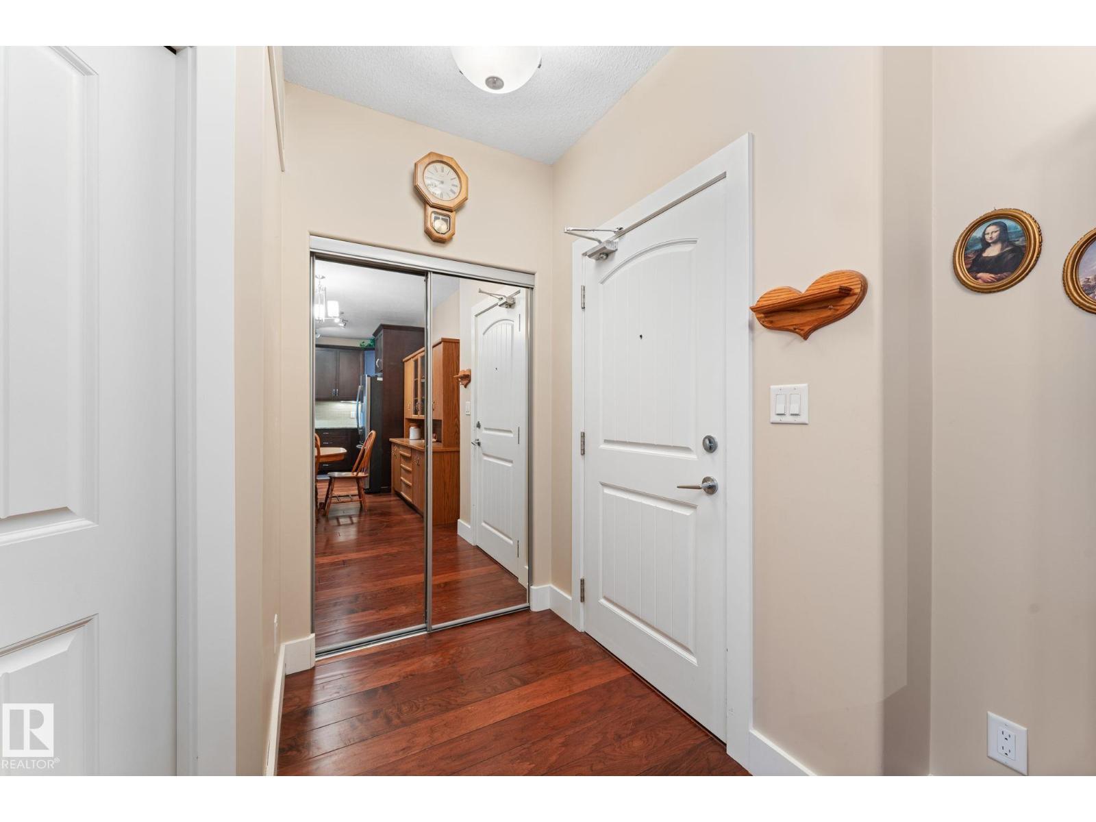 #251 6079 MAYNARD WY NW - 3