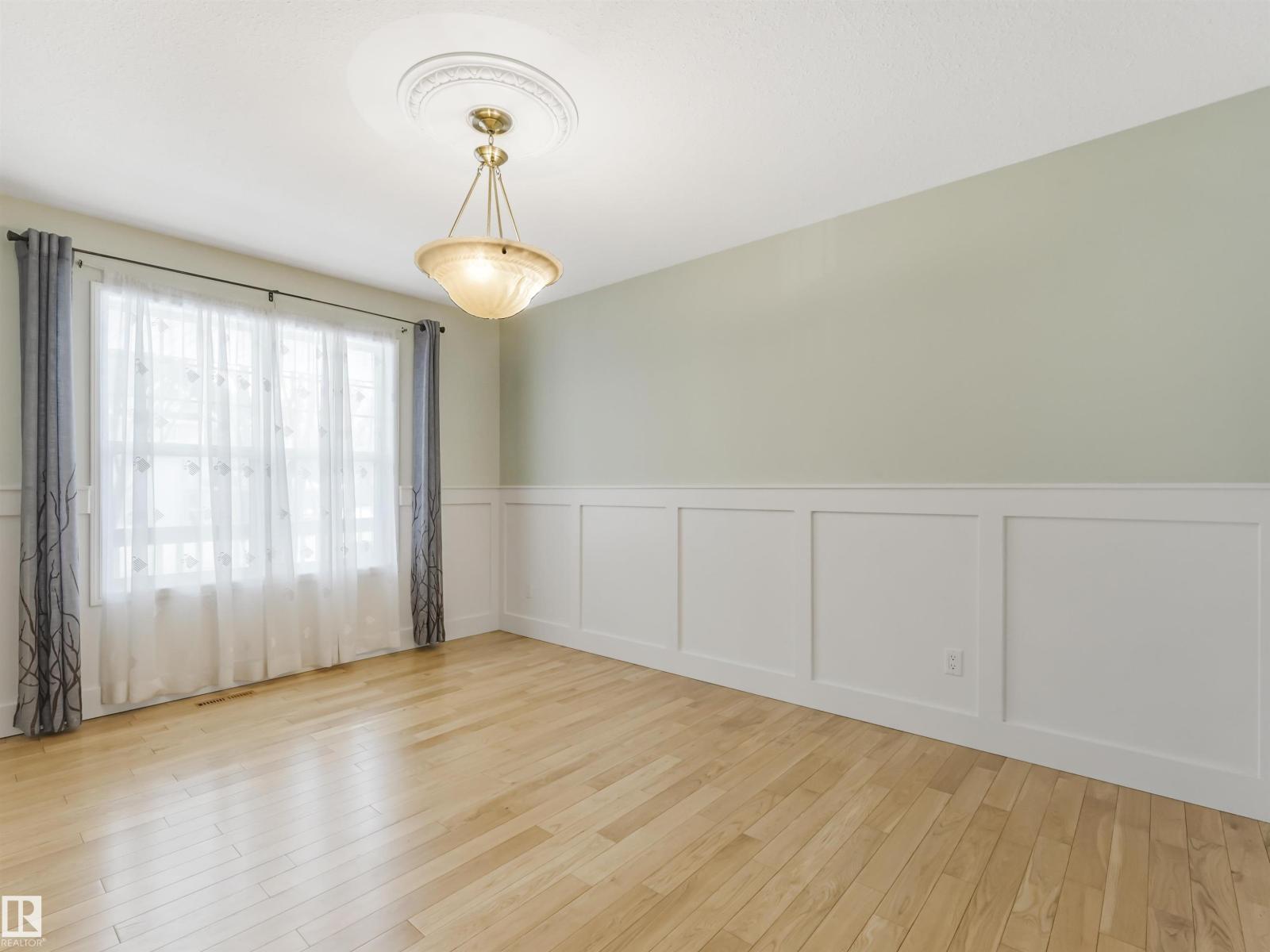 1885 TOMLINSON WY NW, Edmonton