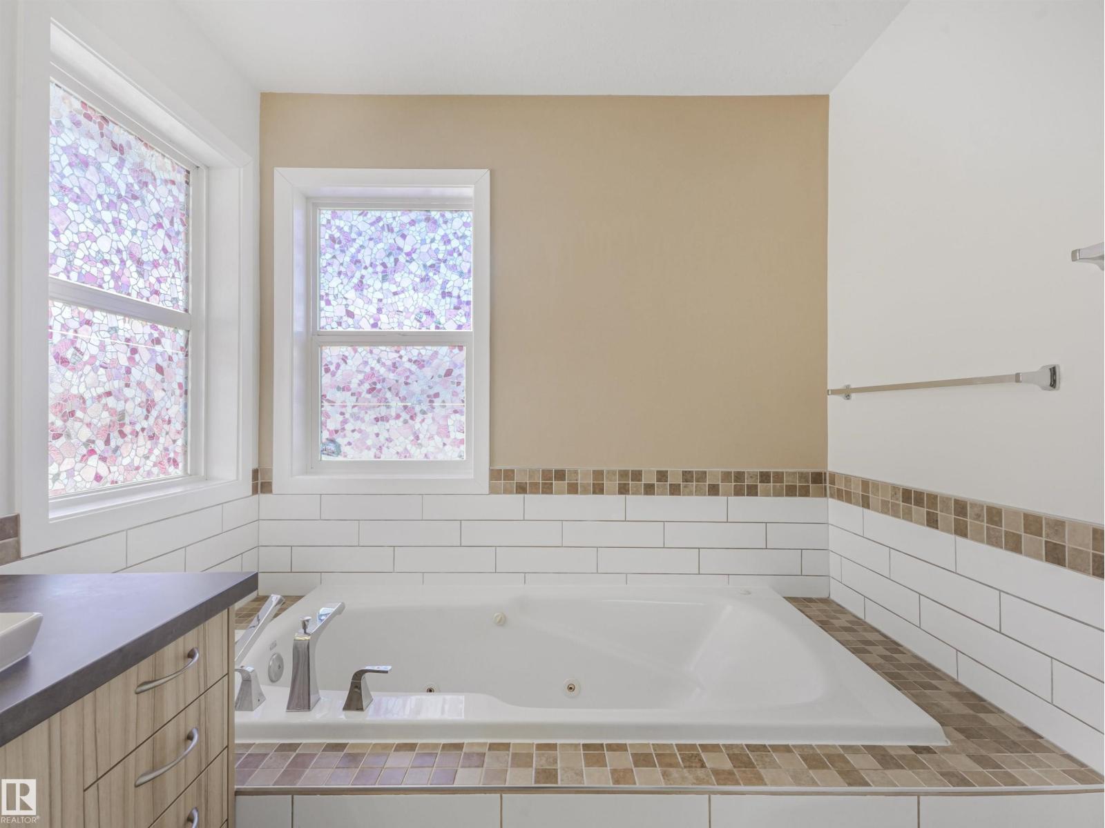 1885 TOMLINSON WY NW, Edmonton