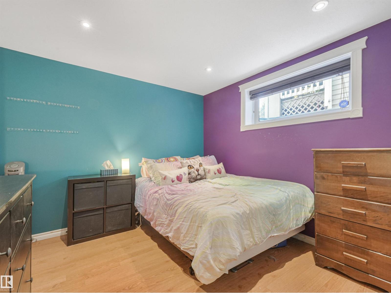 1885 TOMLINSON WY NW, Edmonton