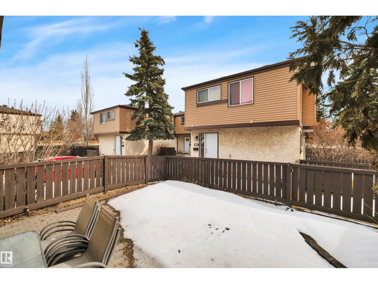 585 KNOTTWOOD RD W NW, Edmonton