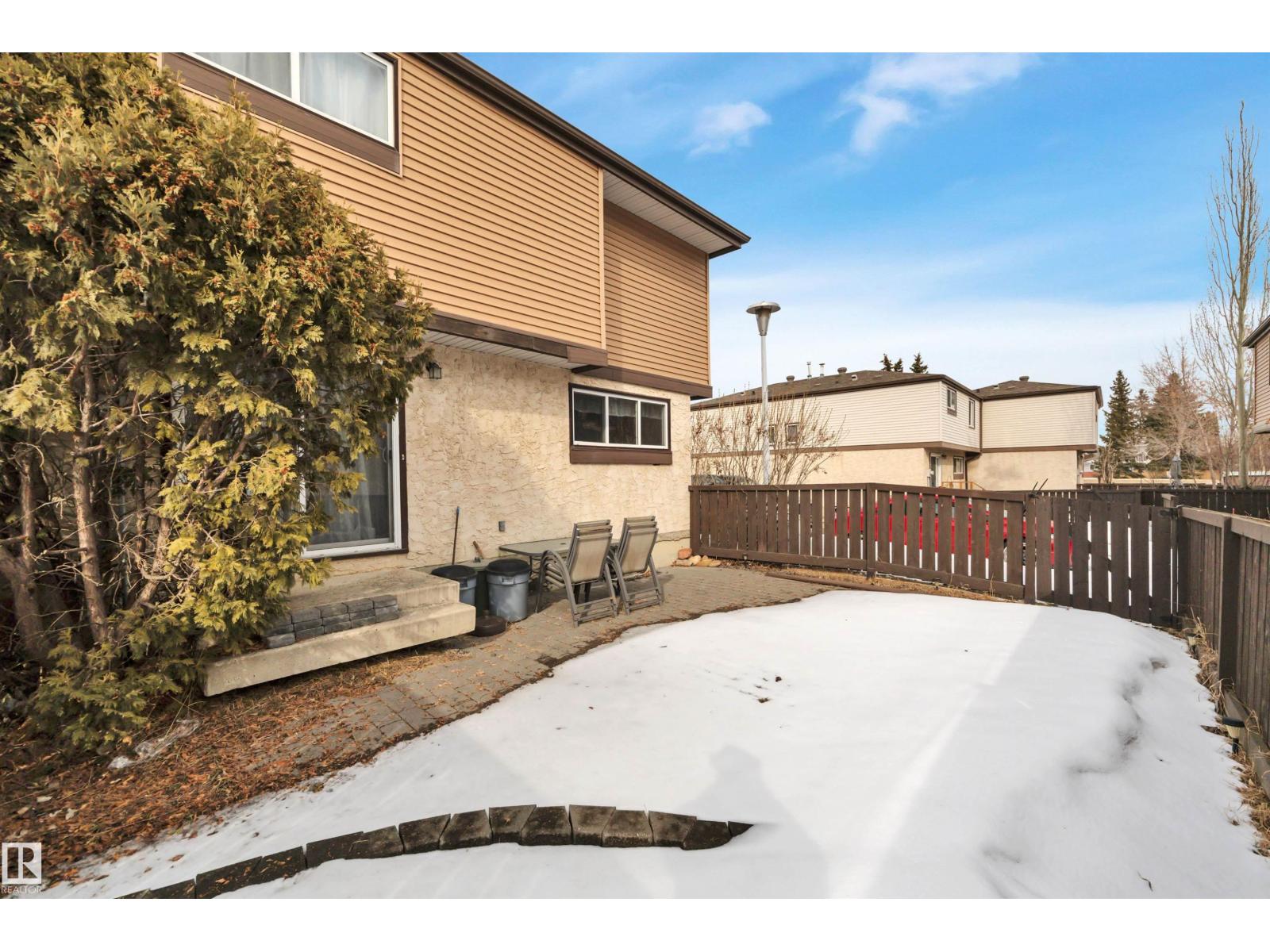 585 KNOTTWOOD RD W NW, Edmonton