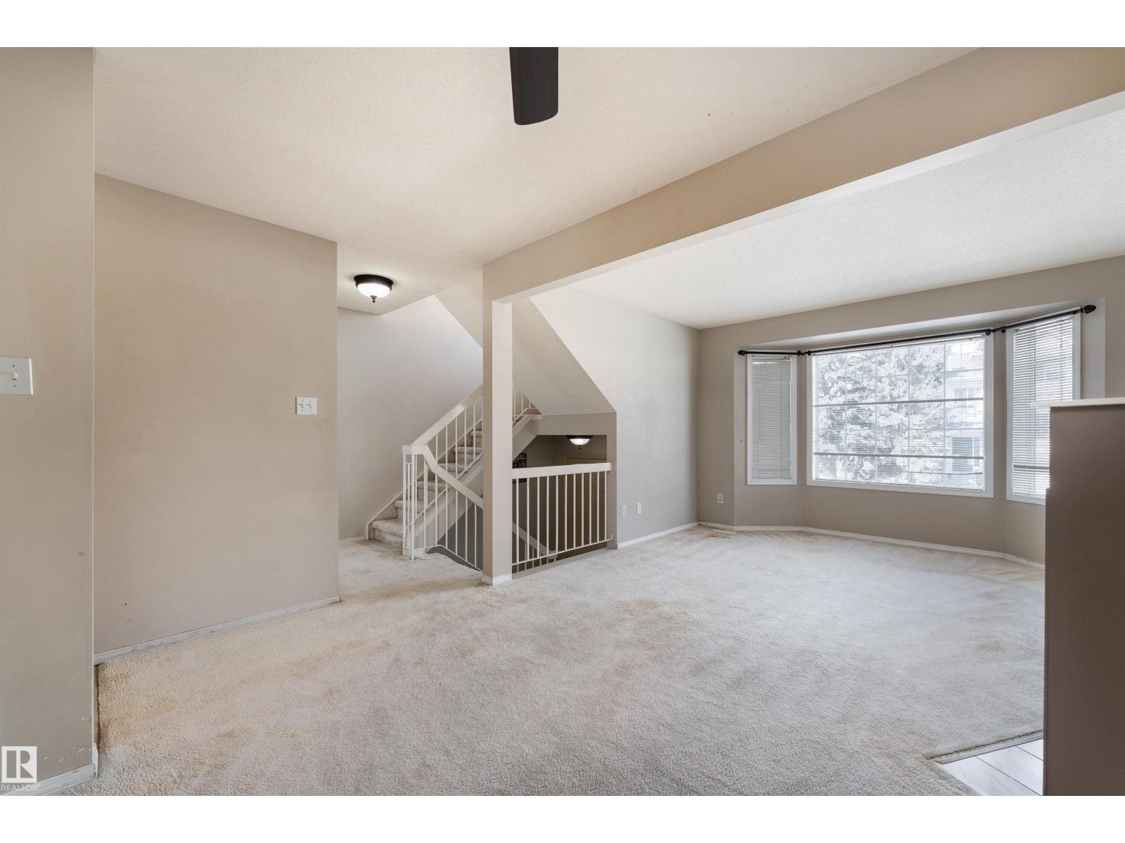 #3 9703 174 ST NW, Edmonton