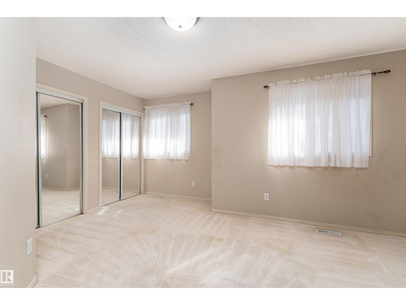 #3 9703 174 ST NW, Edmonton