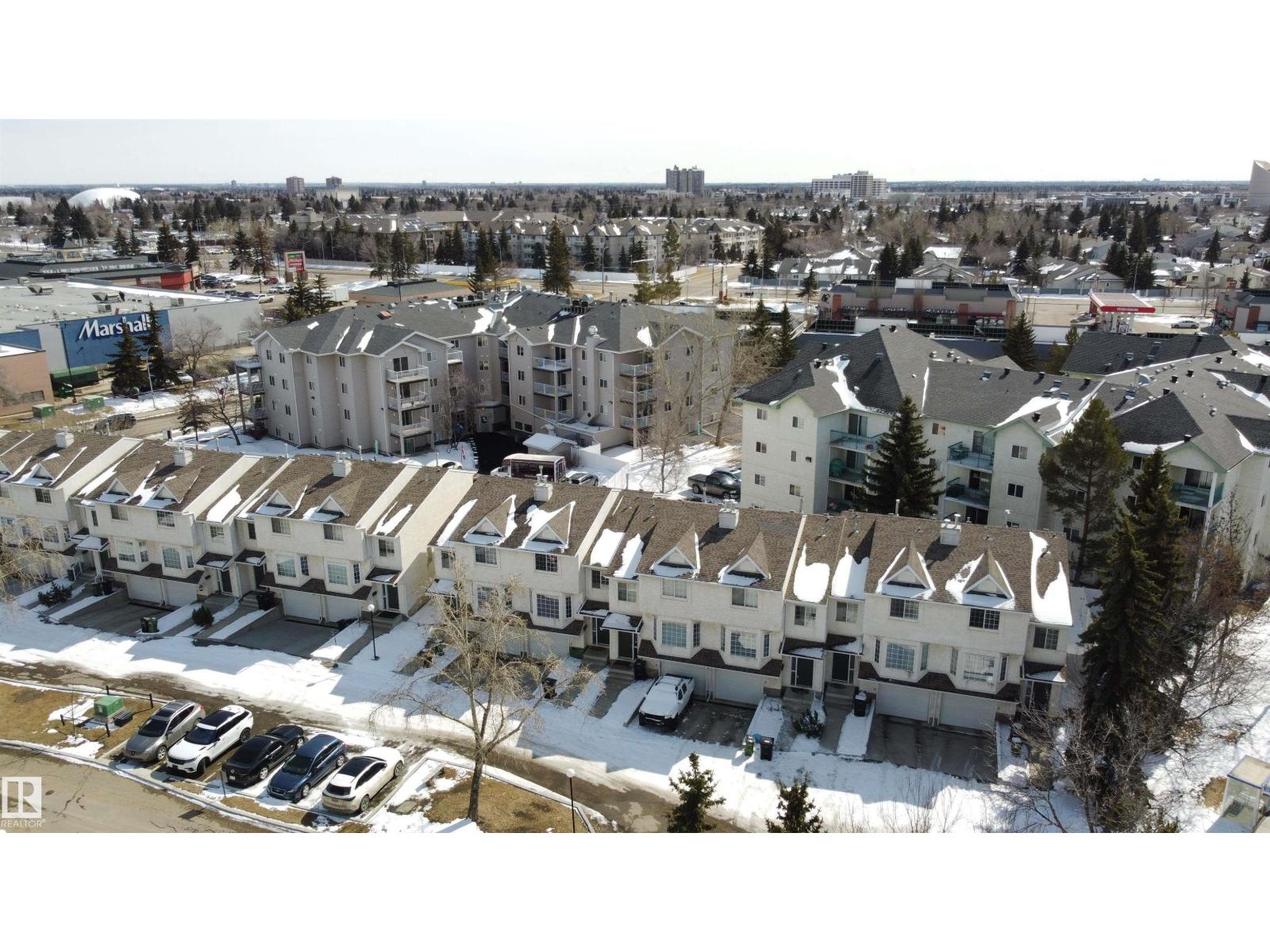 #3 9703 174 ST NW, Edmonton