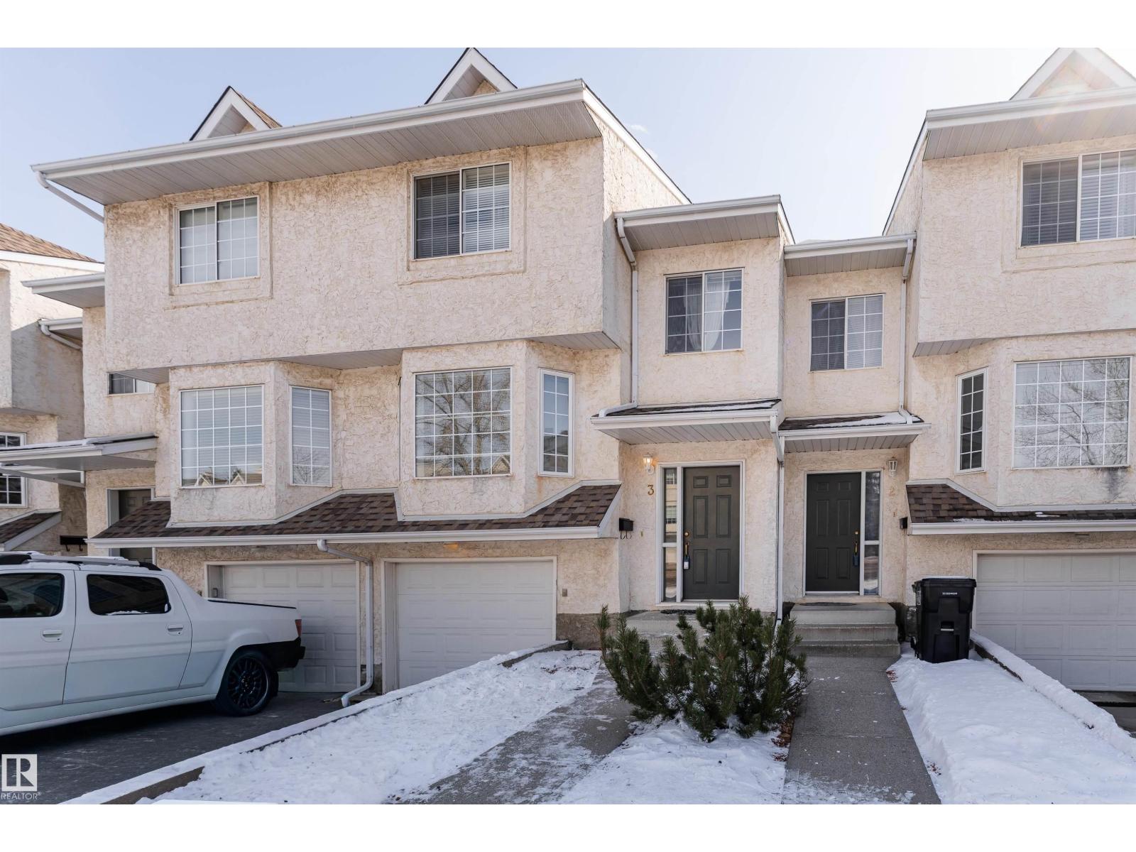 #3 9703 174 ST NW, Edmonton