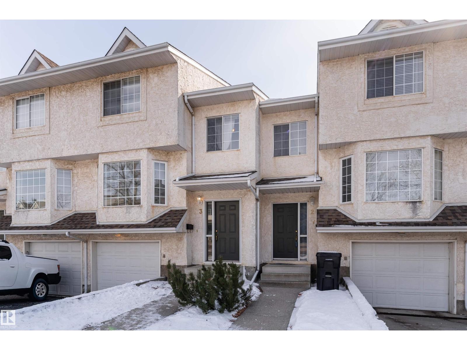 #3 9703 174 ST NW, Edmonton