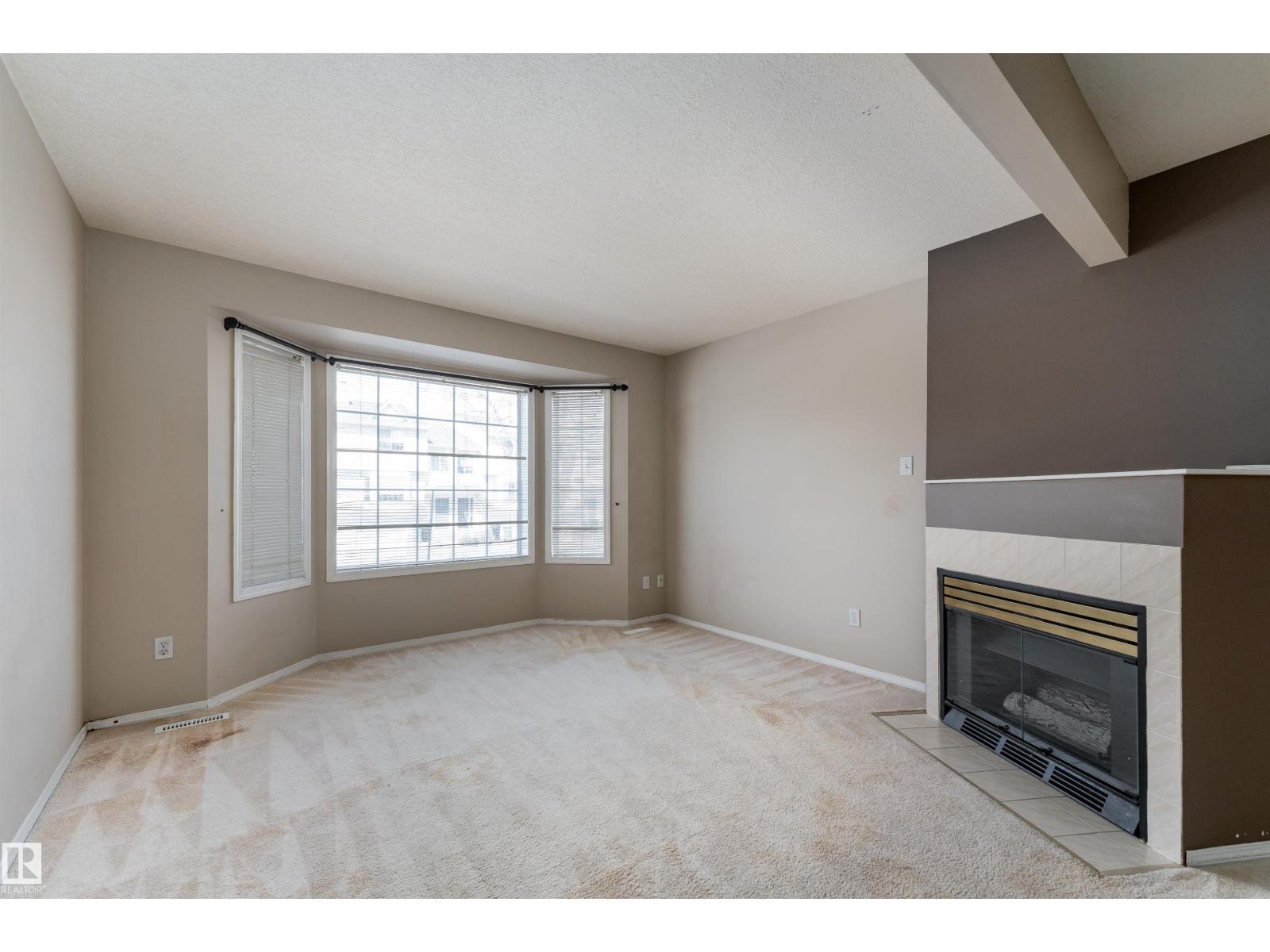 #3 9703 174 ST NW, Edmonton