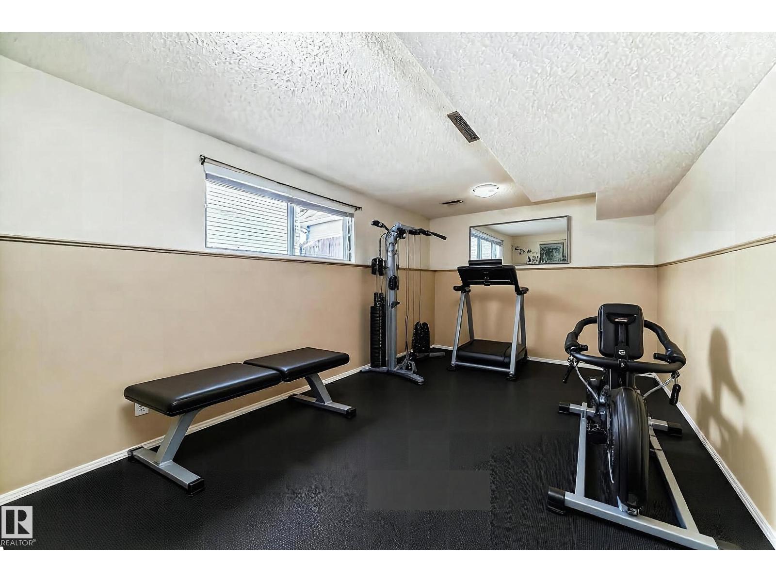 4224 30 ST NW, Edmonton