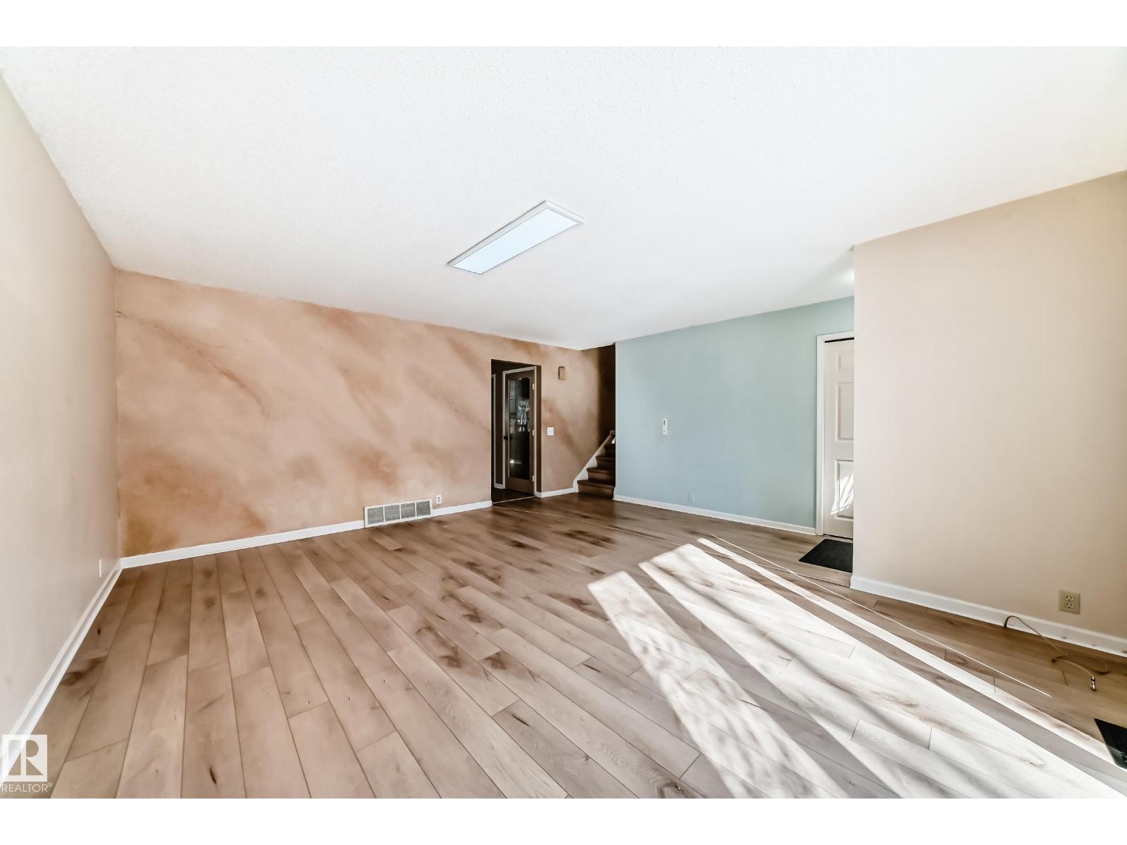 4224 30 ST NW, Edmonton