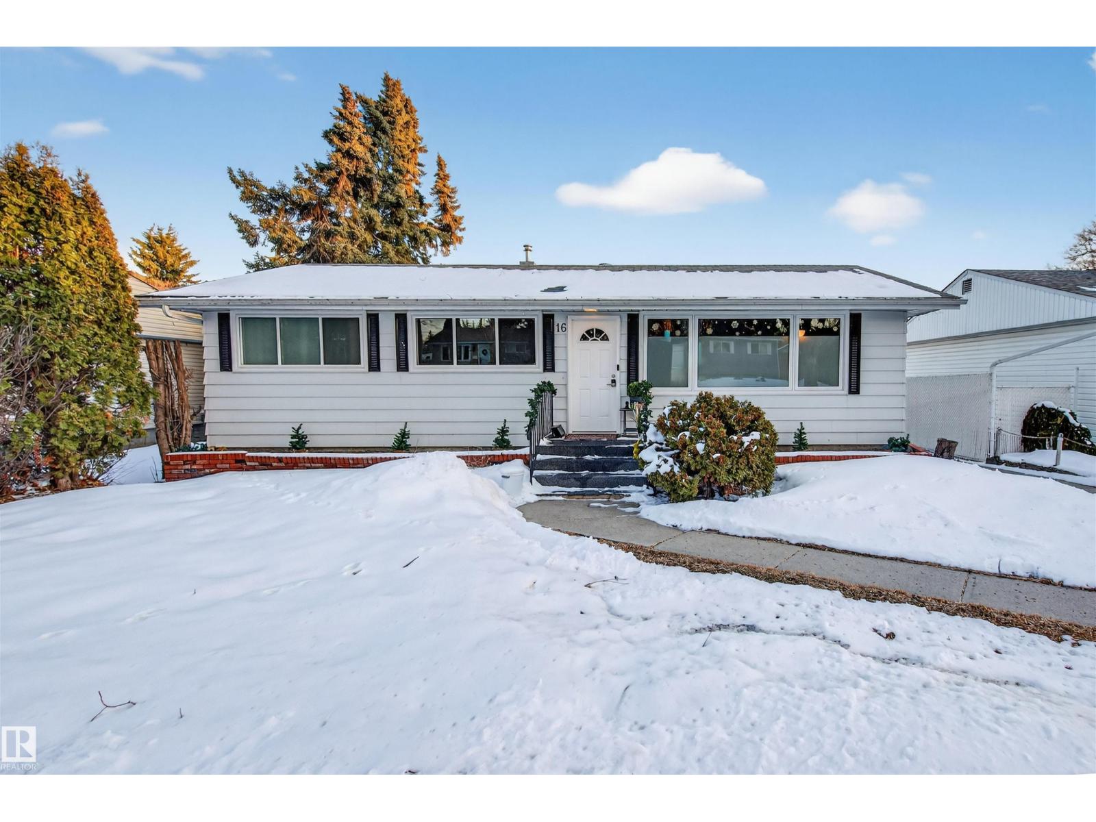 16 MURAL CR, St. Albert