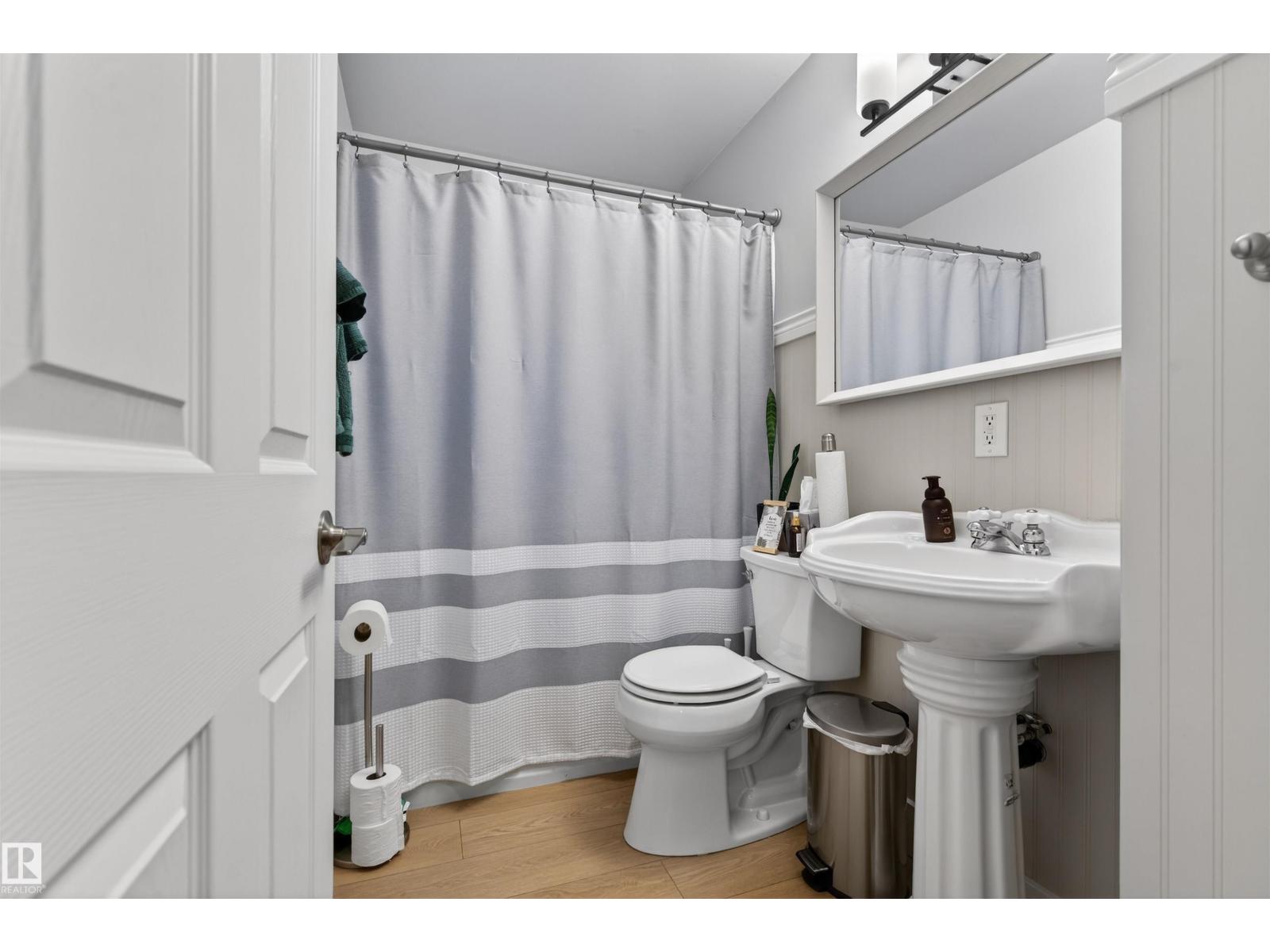 16 MURAL CR, St. Albert