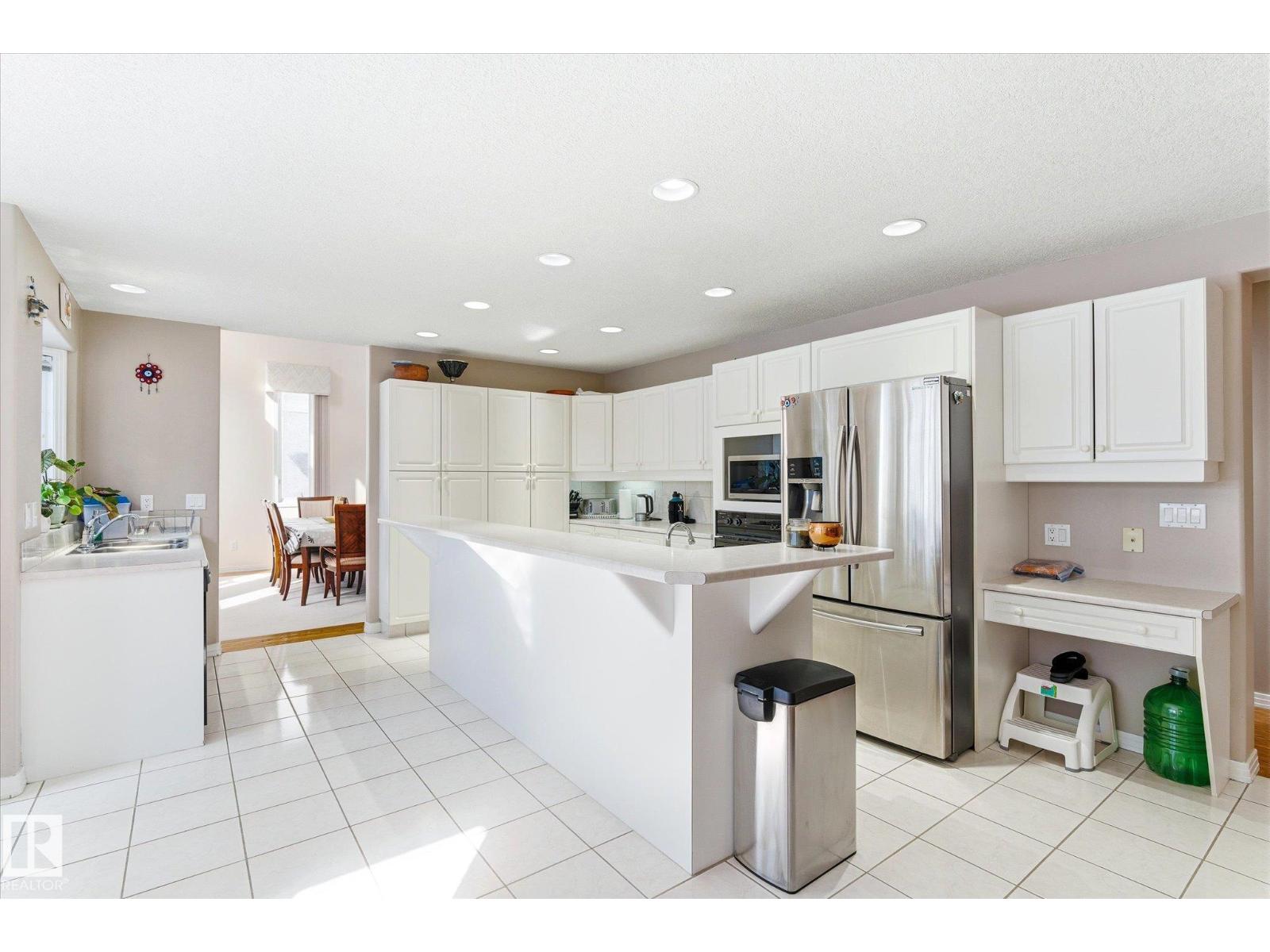 128 WEAVER DR NW, Edmonton