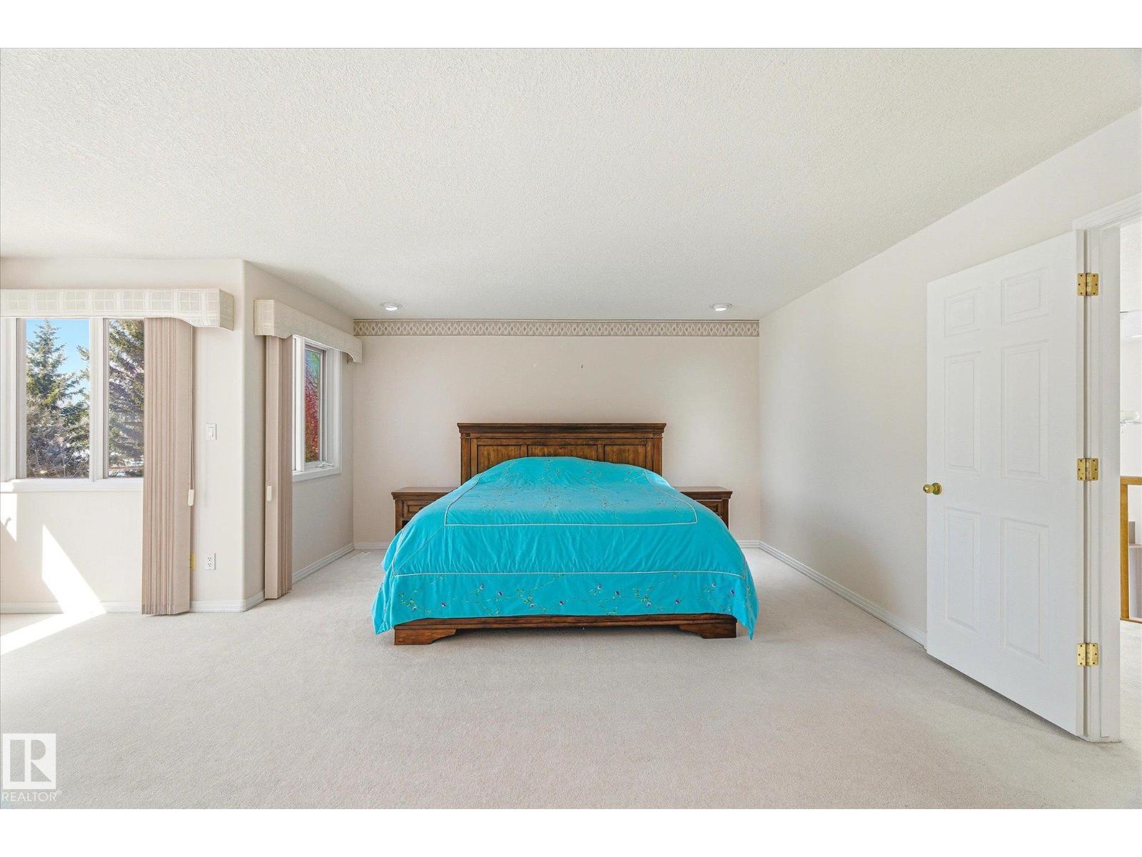 128 WEAVER DR NW, Edmonton