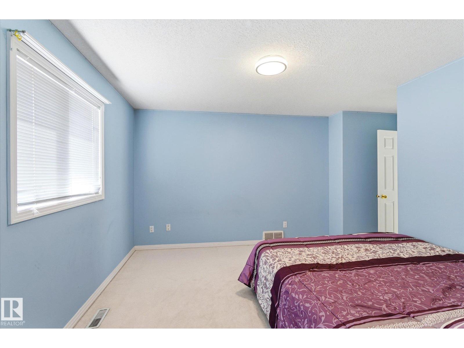 128 WEAVER DR NW, Edmonton