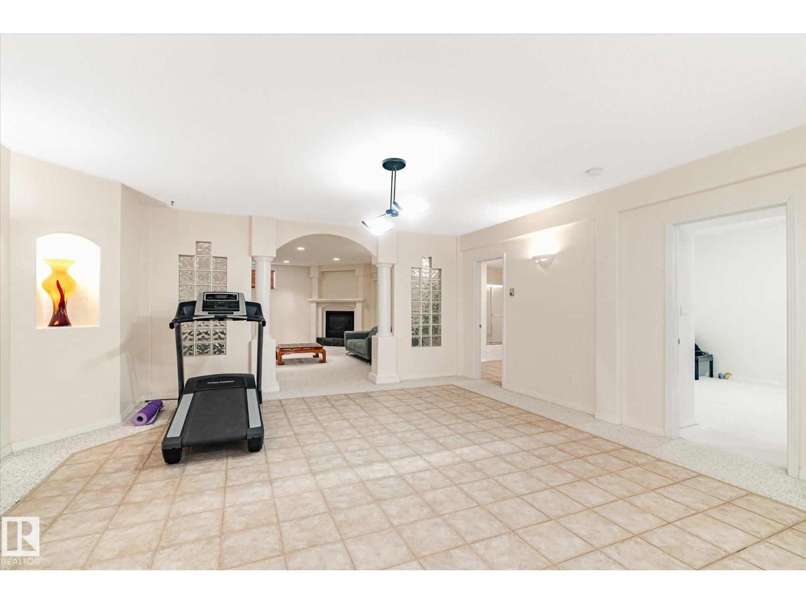 128 WEAVER DR NW, Edmonton