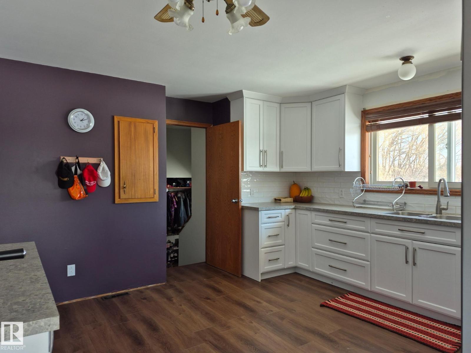 
          59227 Highway 44 NW
            <br/>
            <span>Rural Westlock County</span>
            , 
            <span>AB</span>
             <span>T0G1W0</span>
        