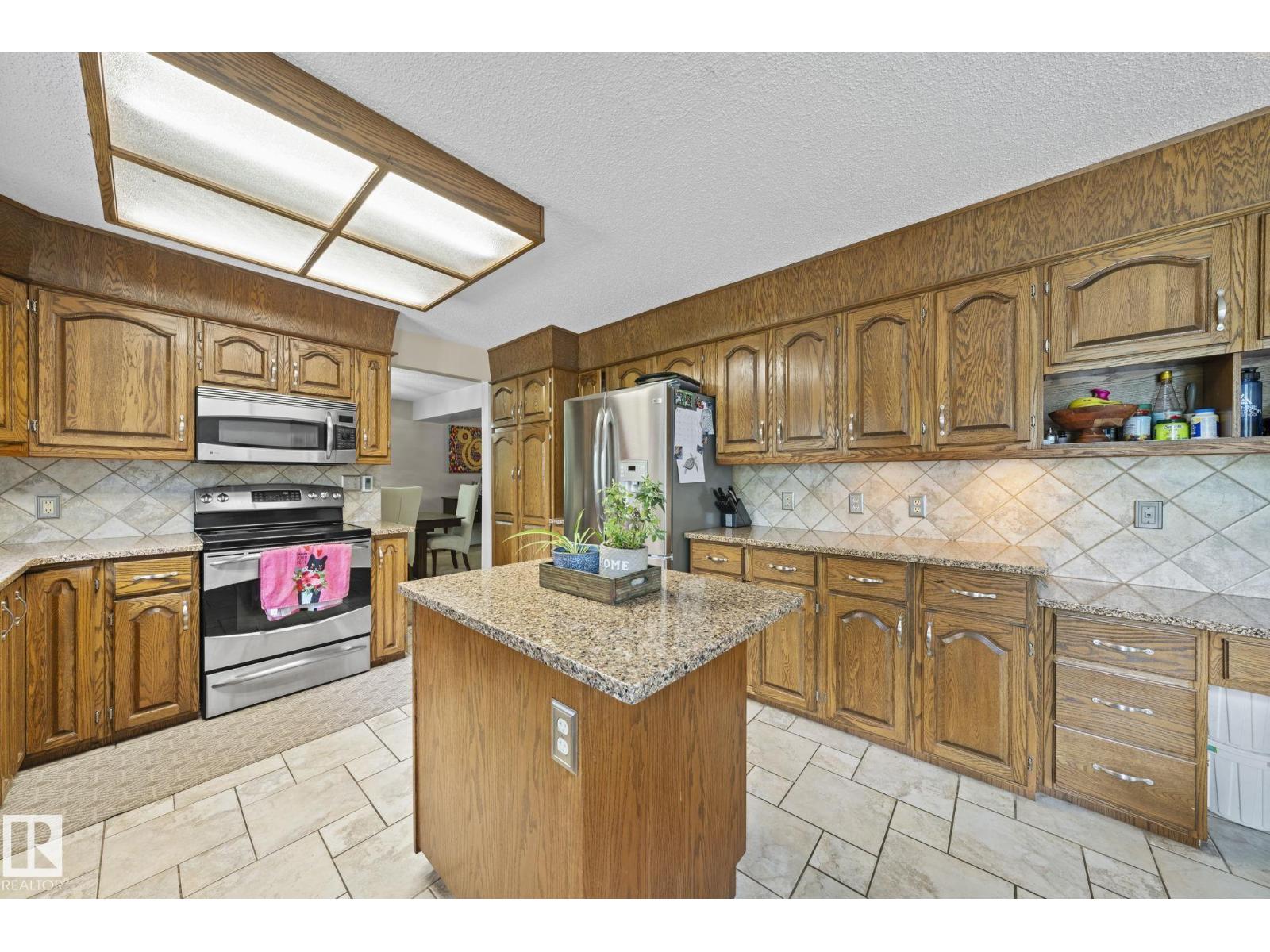 #458 23109 TWP ROAD 514, Rural Strathcona County