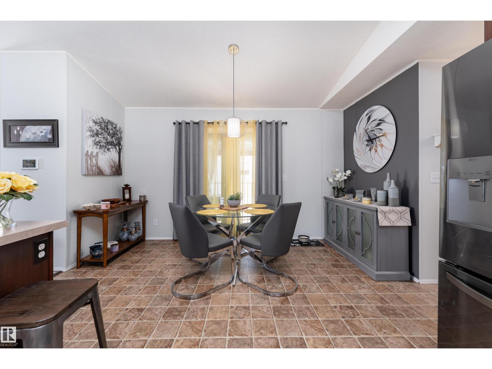 1981 Jubilee RD, Sherwood Park