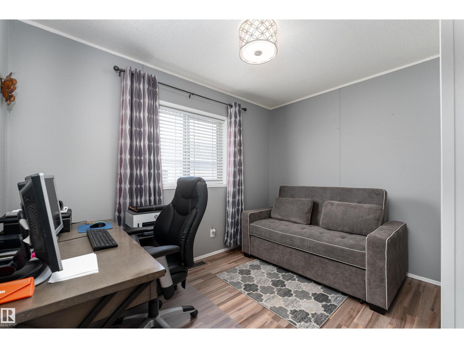 1981 Jubilee RD, Sherwood Park