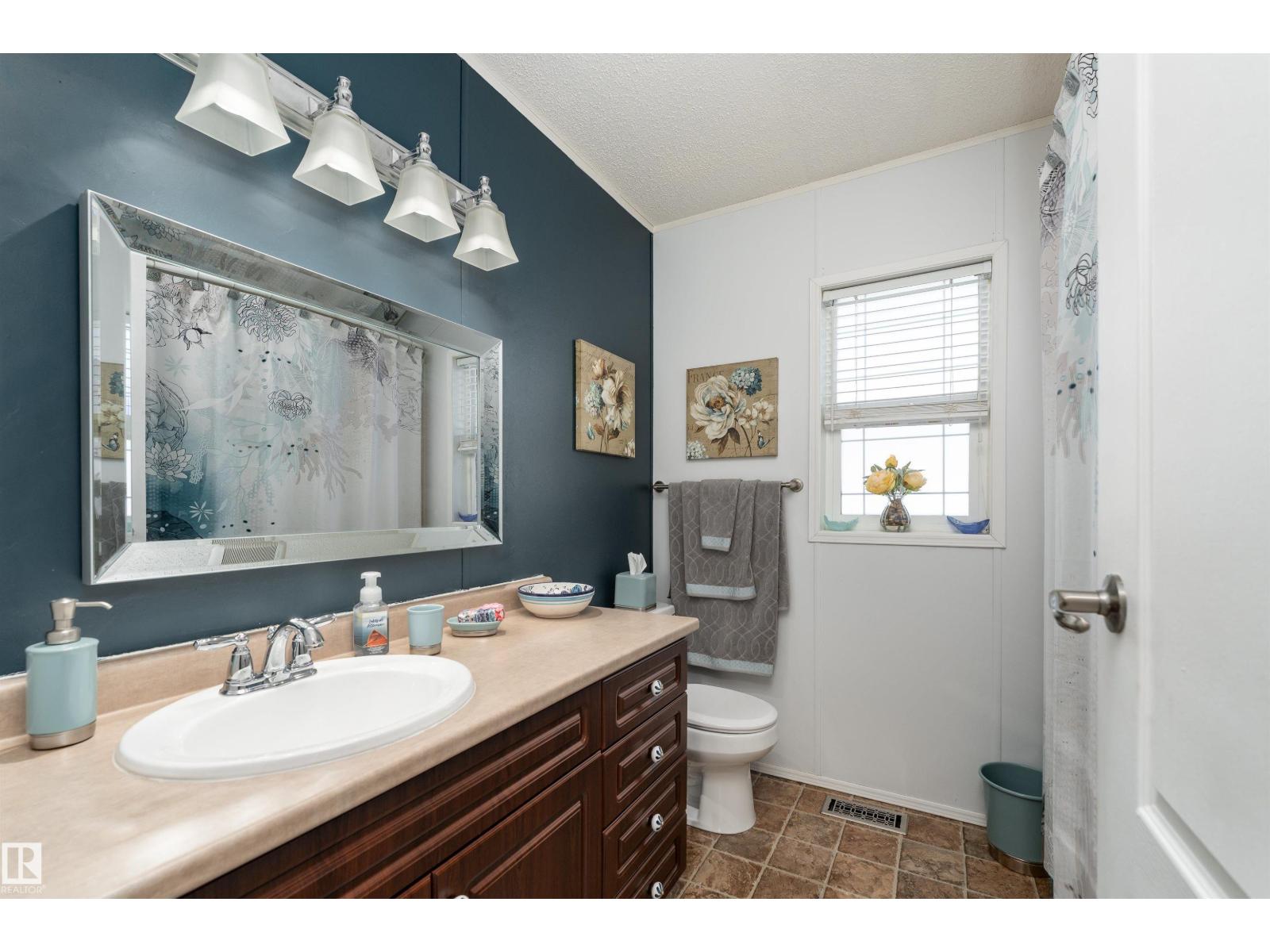 1981 Jubilee RD, Sherwood Park