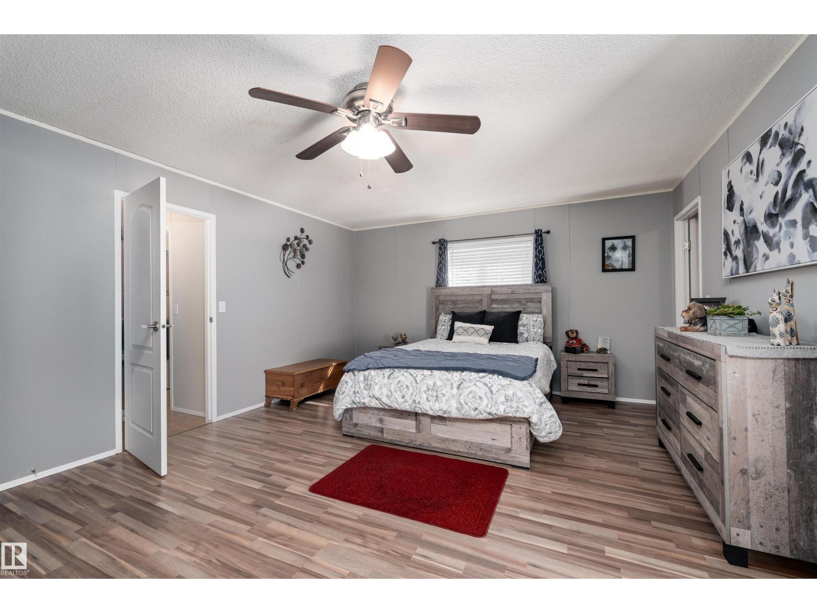 1981 Jubilee RD, Sherwood Park