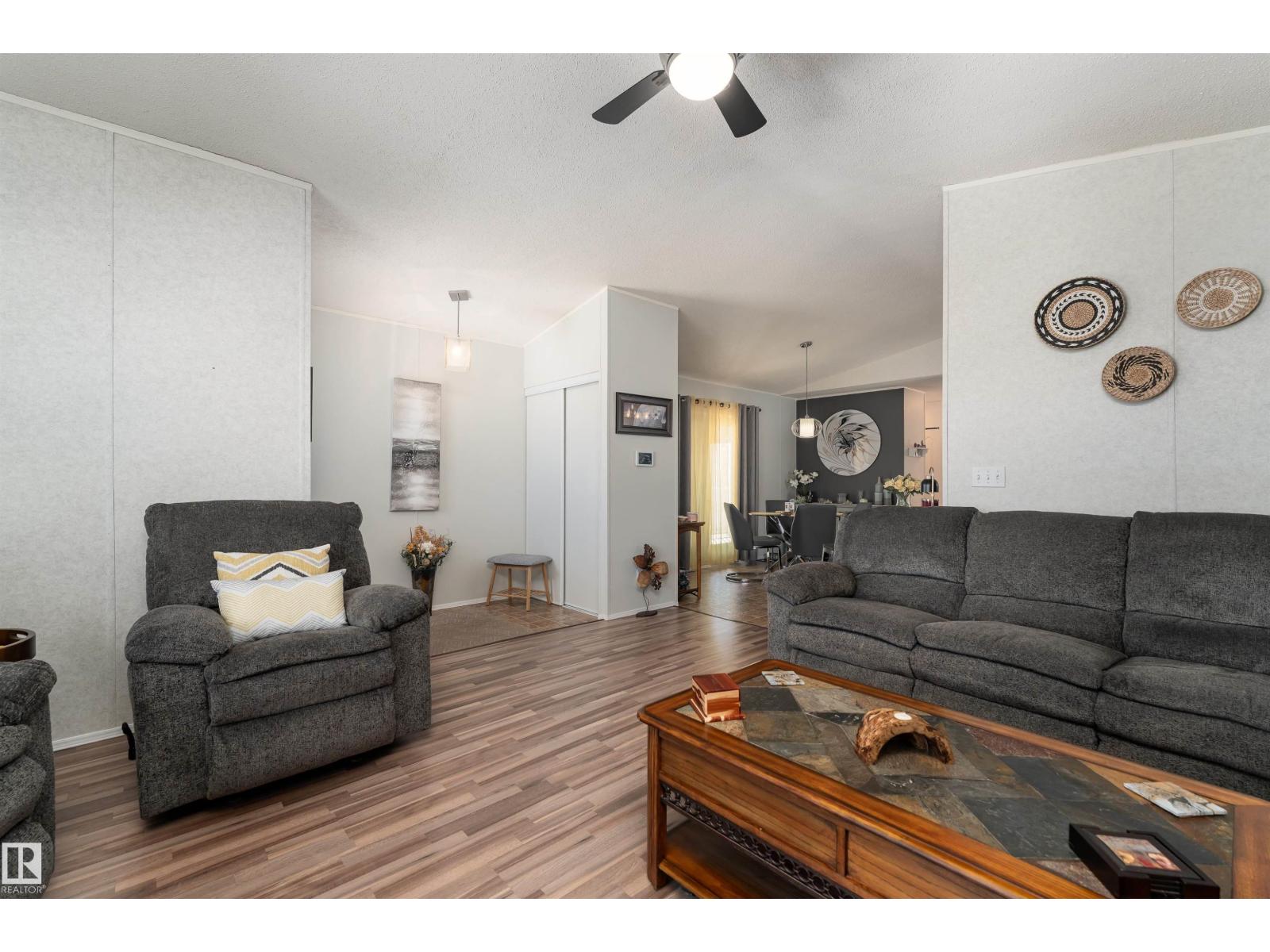 1981 Jubilee RD, Sherwood Park