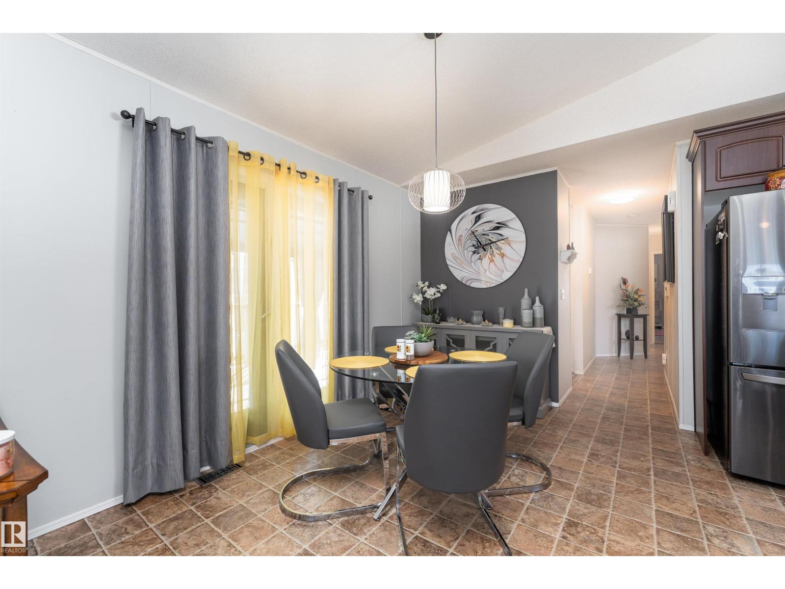 1981 Jubilee RD, Sherwood Park