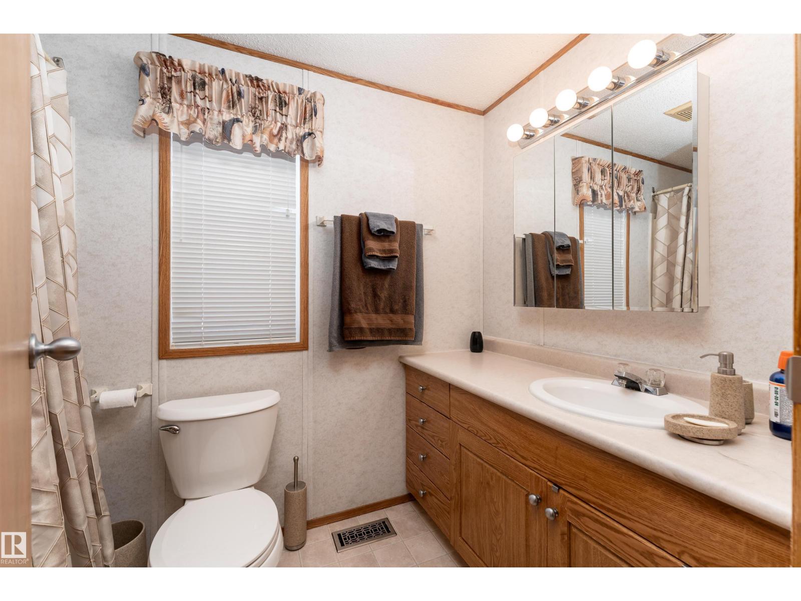 1663 Jubilee CR, Sherwood Park