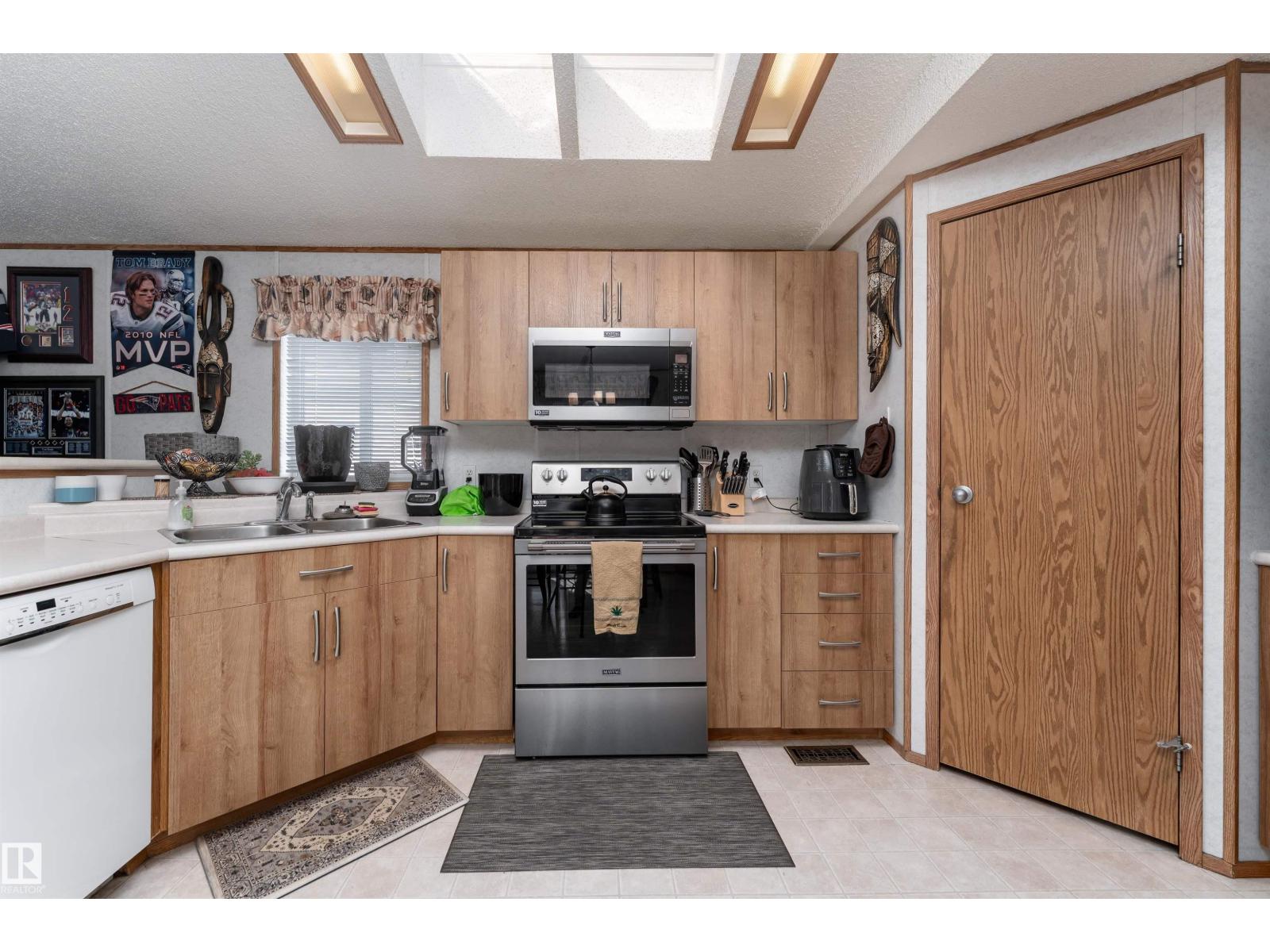 1663 Jubilee CR, Sherwood Park