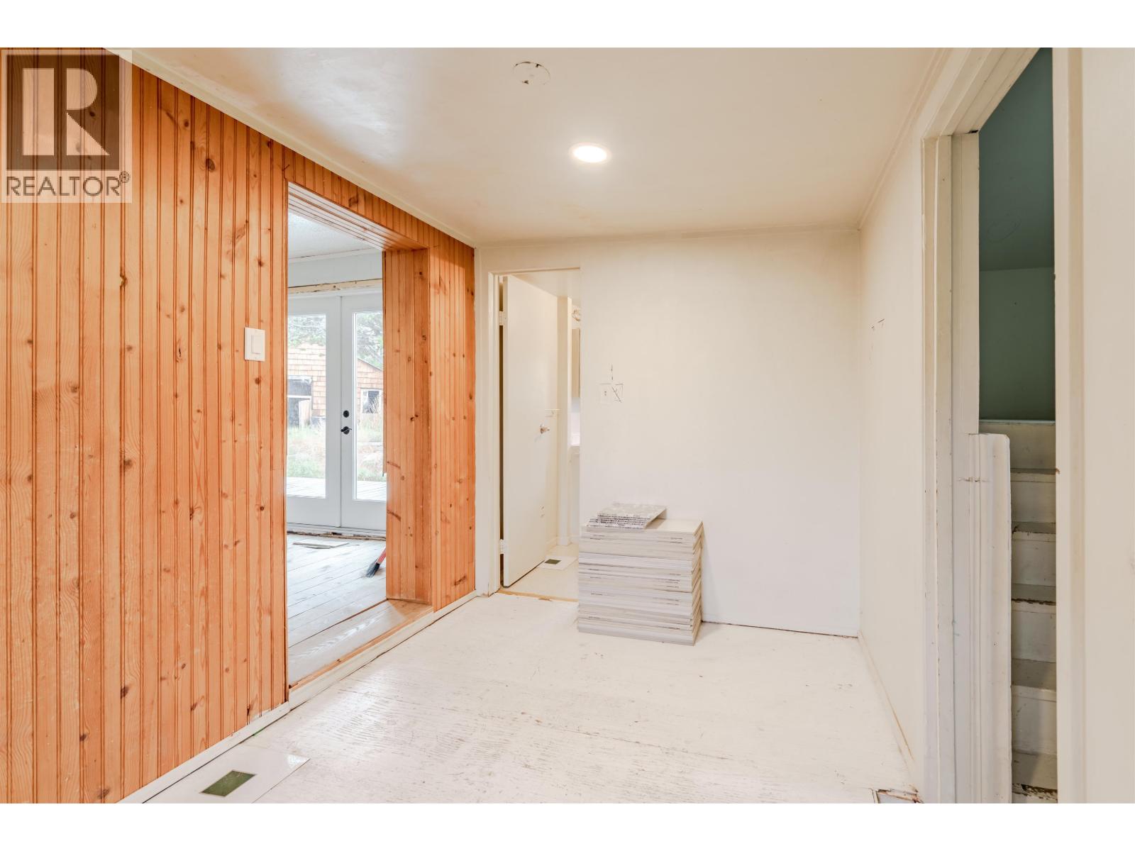 1740 POPLAR ROAD - 14