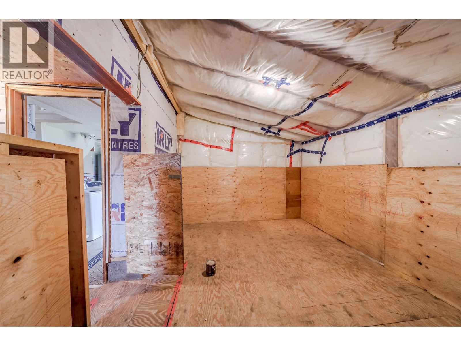 1740 POPLAR ROAD - 21