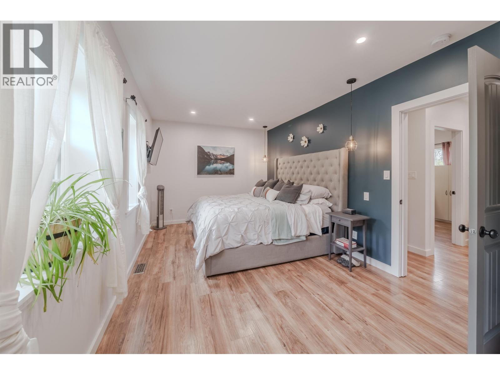 4908 KITWANGA DRIVE - 28