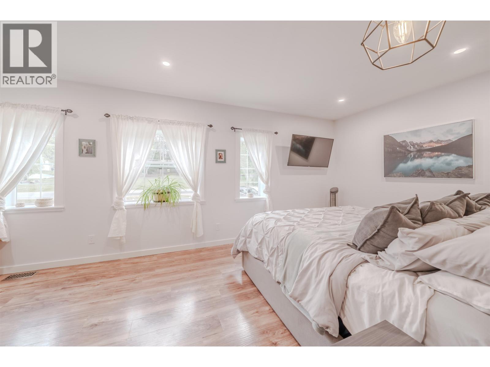 4908 KITWANGA DRIVE - 29