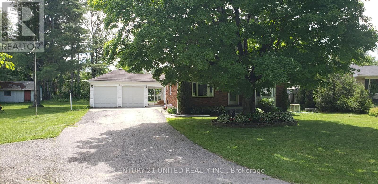 175 COUNTY RD 504 - 3