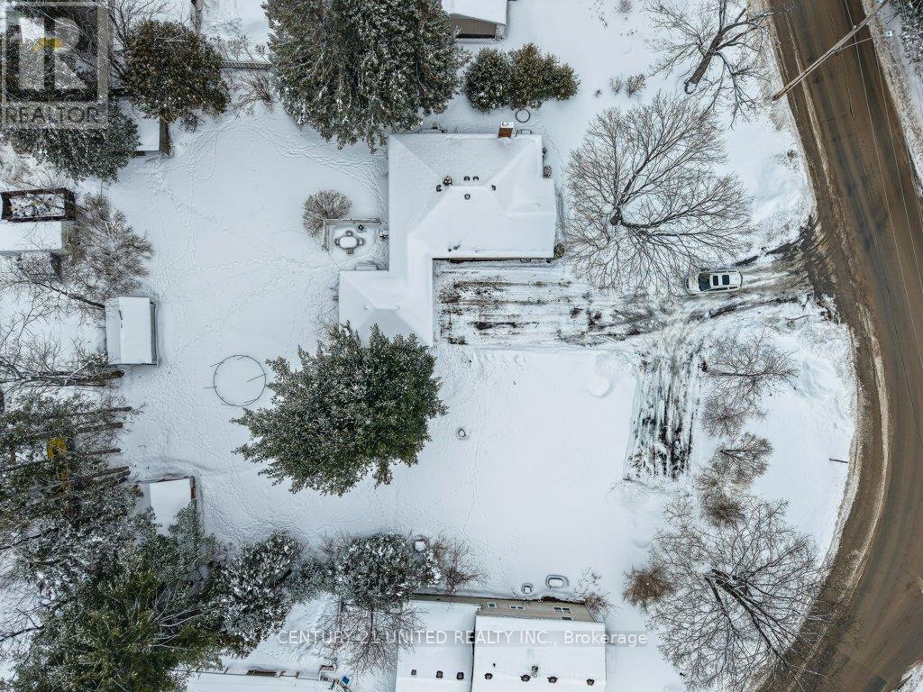 175 COUNTY RD 504 - 32