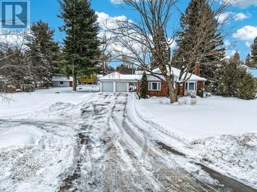 175 COUNTY RD 504 - 36
