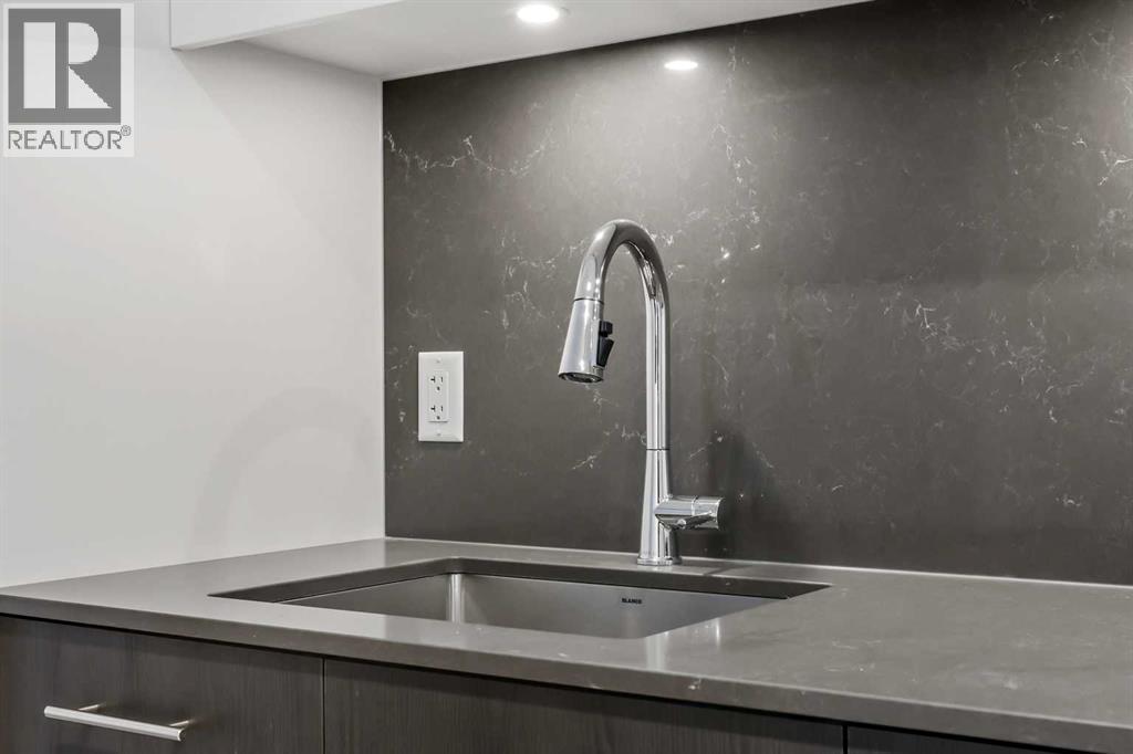 Single Family House for Sale in    Avenue SW Eau Claire Calgary 