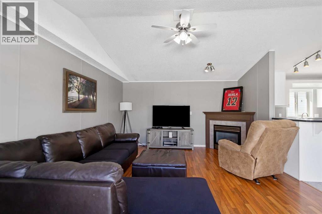 548 Mckinlay Crescent, Fort McMurray