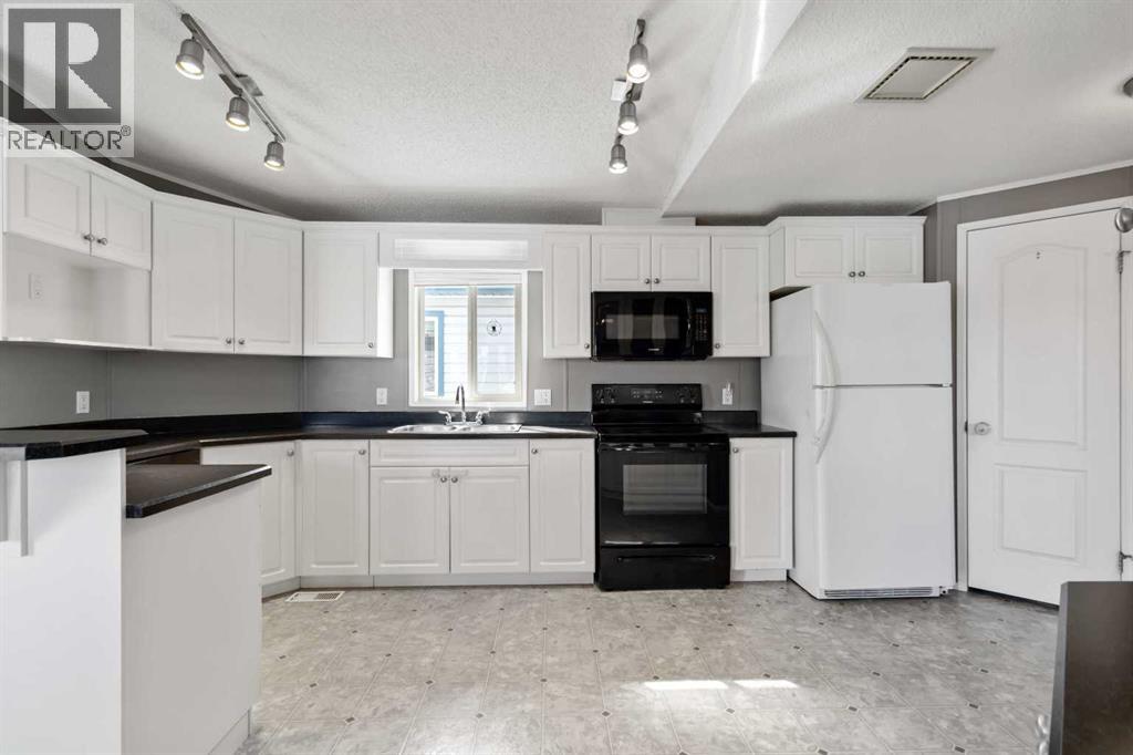 548 Mckinlay Crescent, Fort McMurray