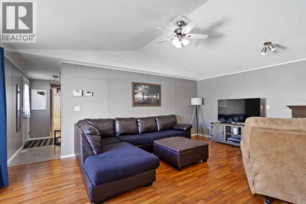 548 Mckinlay Crescent, Fort McMurray