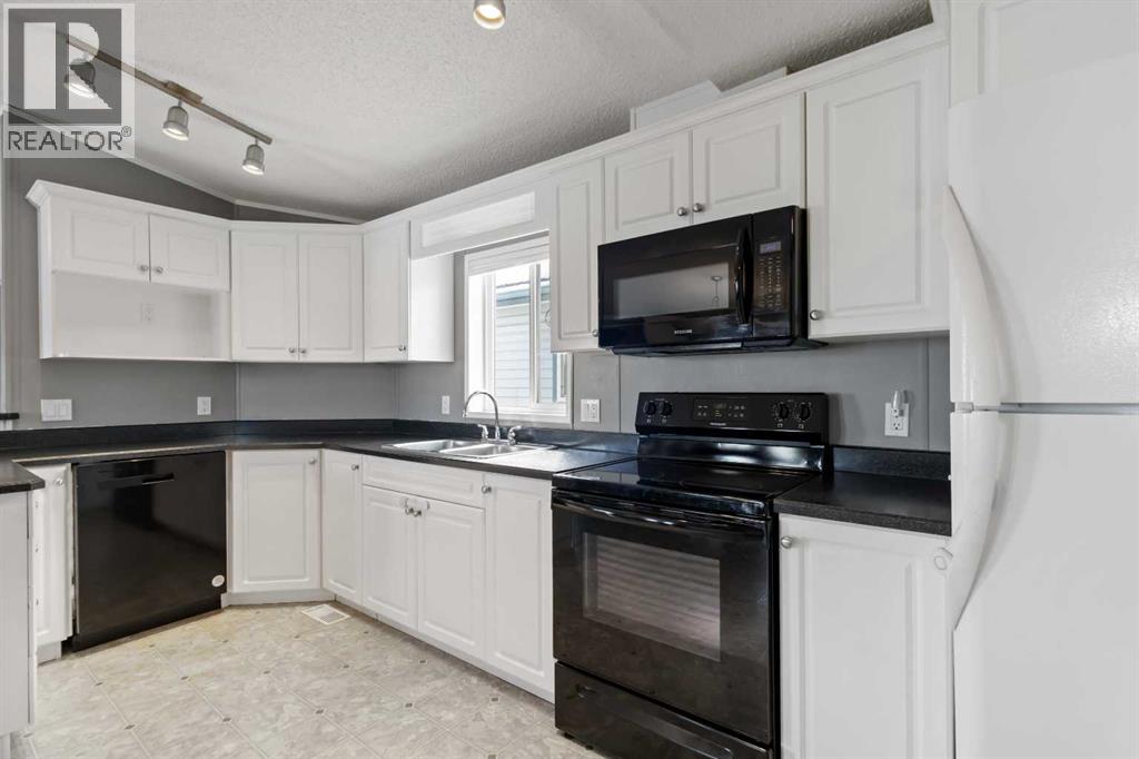 548 Mckinlay Crescent, Fort McMurray