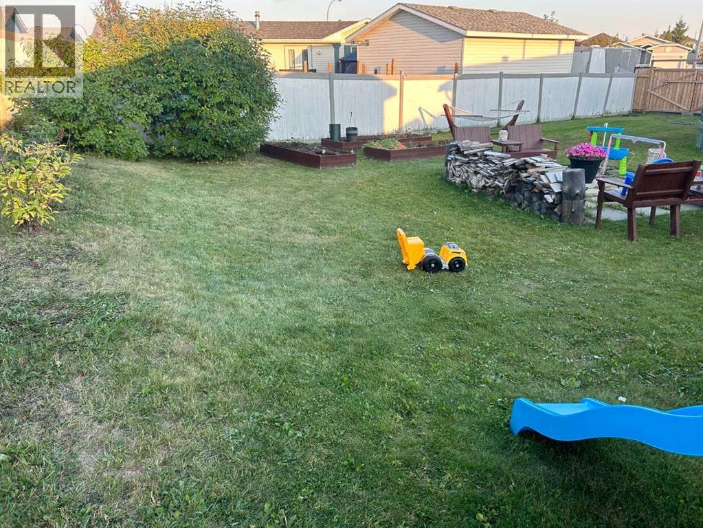 548 Mckinlay Crescent, Fort McMurray