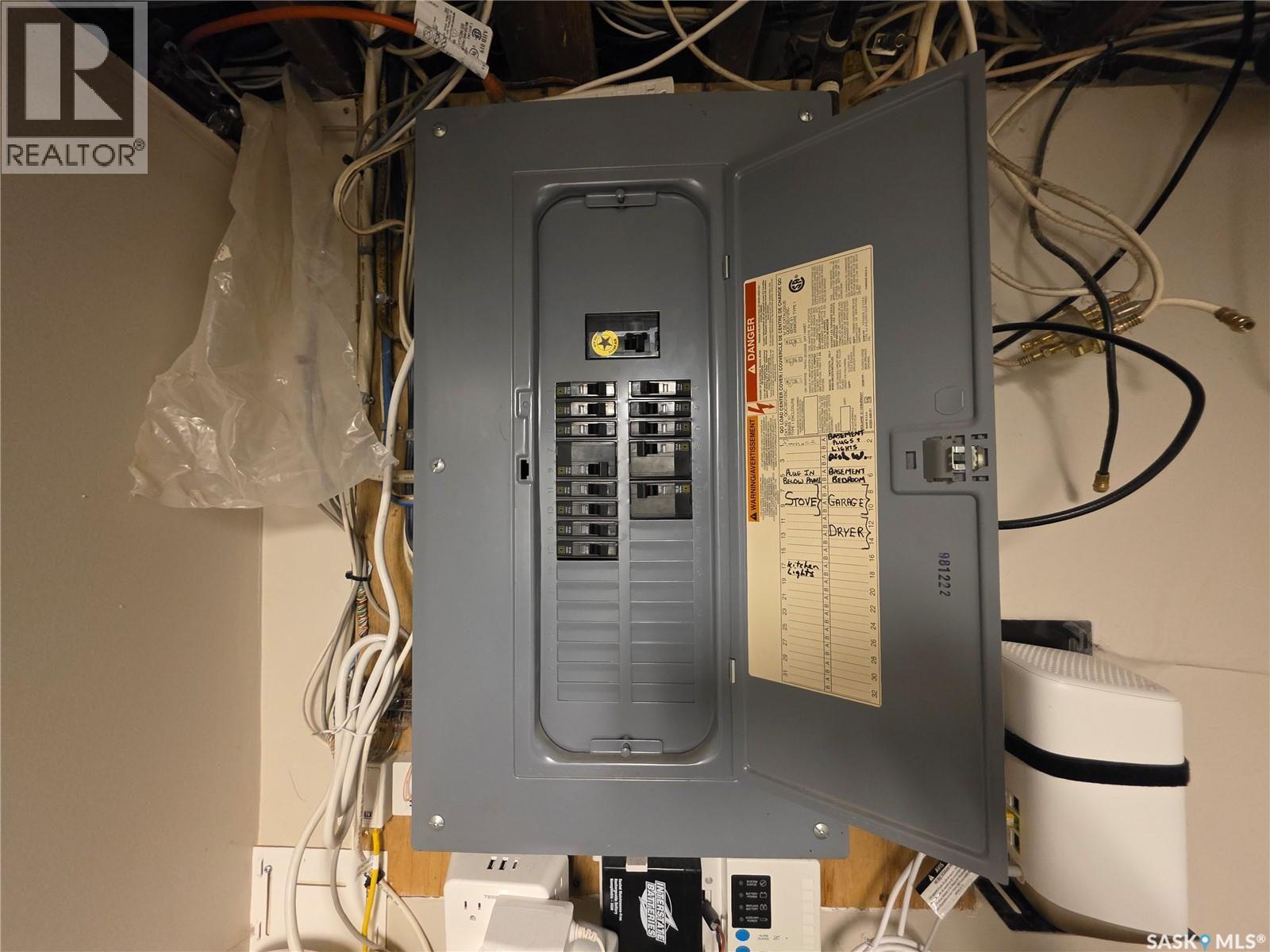 Single Family House Bungalow for Sale in  Winnie STREET Swift Current 