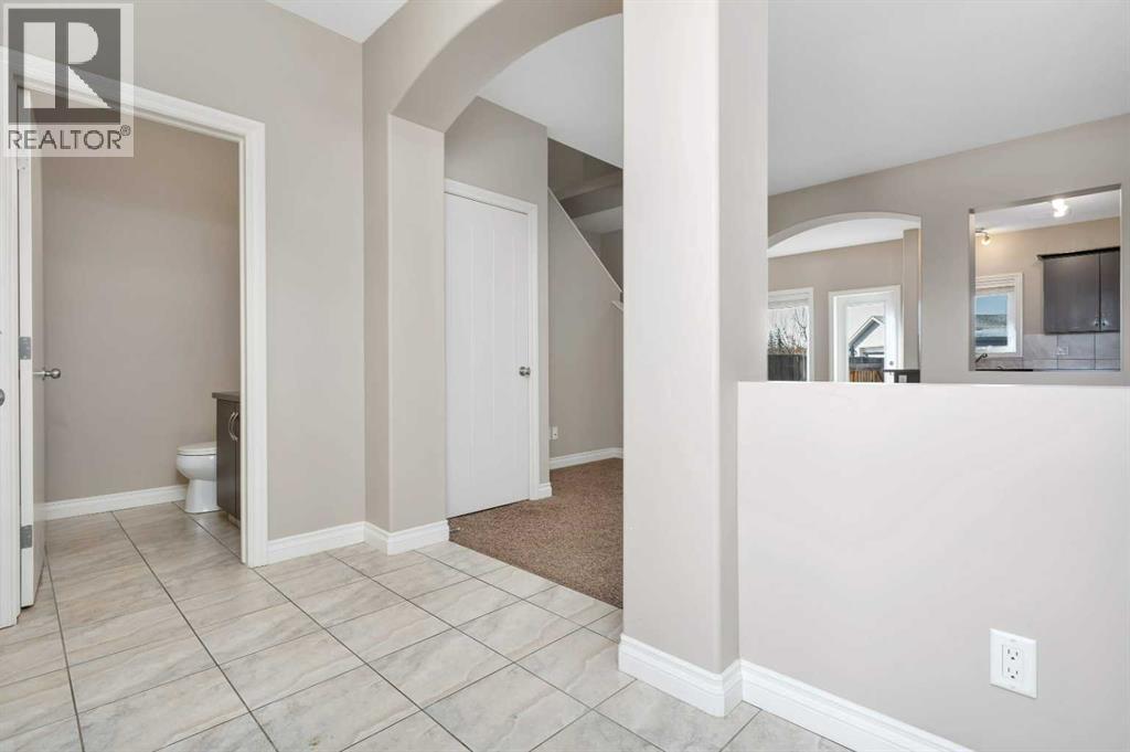 8 Ross Close, Sylvan Lake