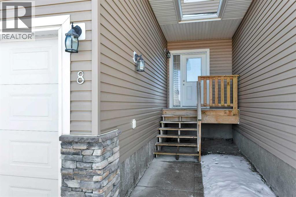 8 Ross Close, Sylvan Lake