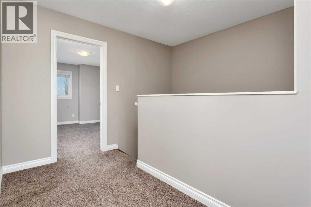 8 Ross Close, Sylvan Lake